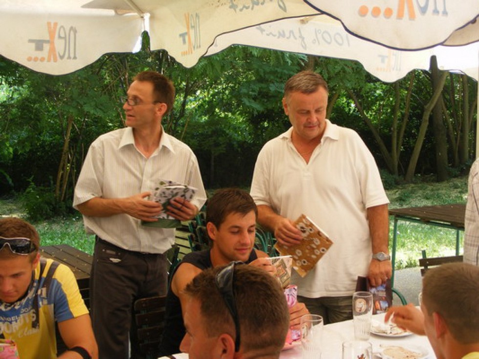 2009-07-18-Nemzetközi kapcsolatépítés-1